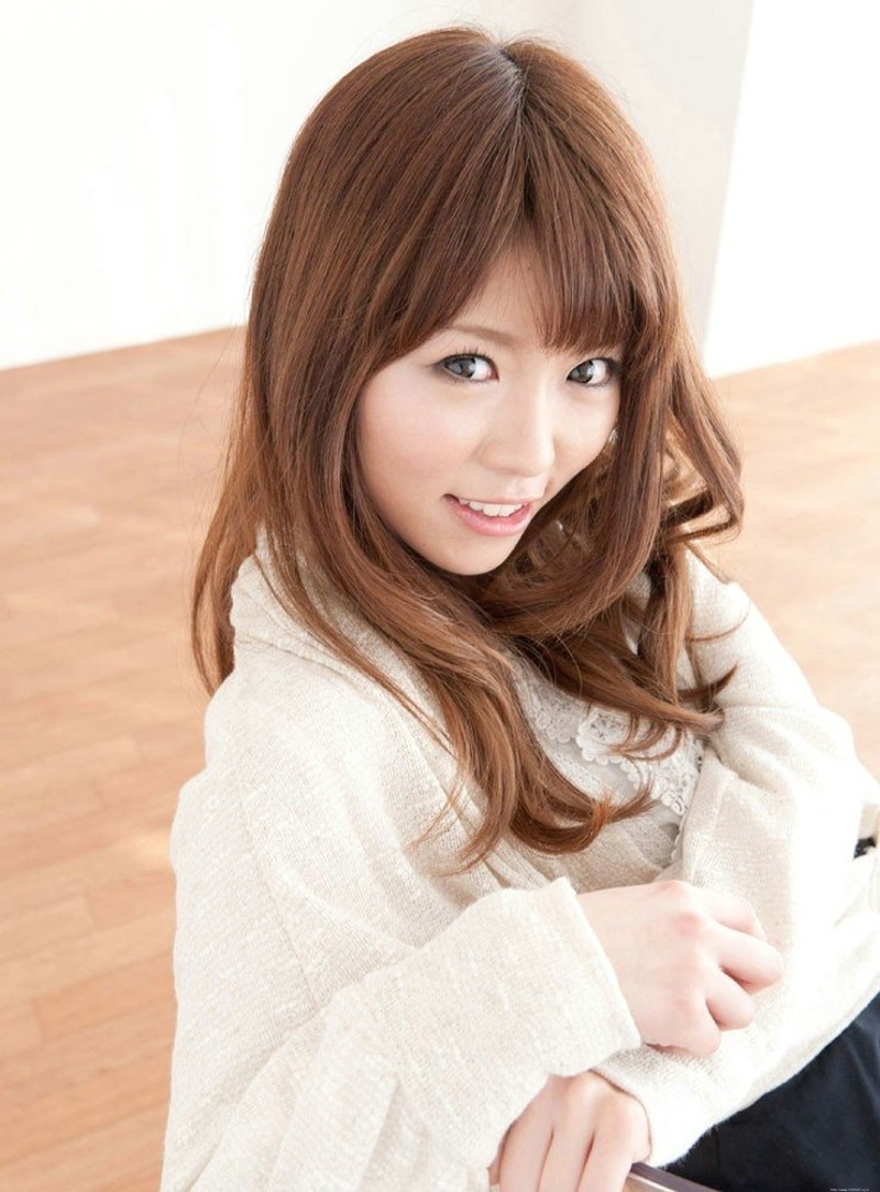 床上性感女生内衣美胸诱惑写真私房照