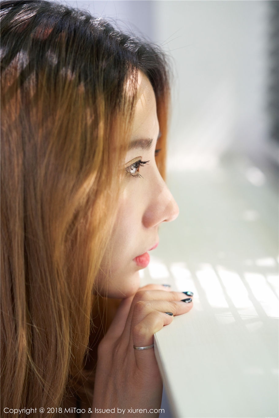 性感少妇梦梦Momo透视装大胆人体艺术图片