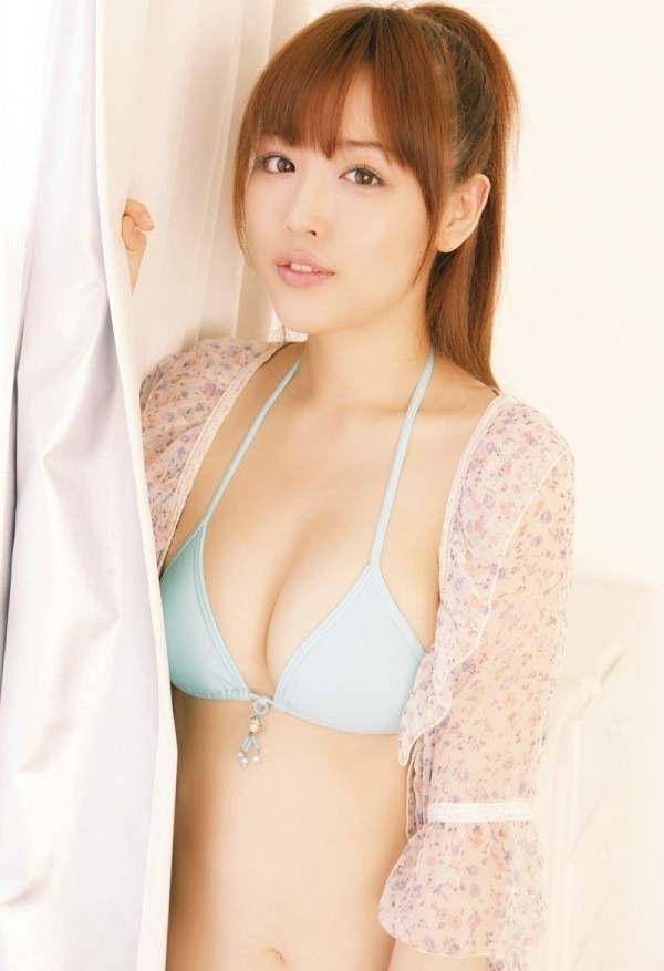 可爱童颜尤物写真 性感妹妹私房照