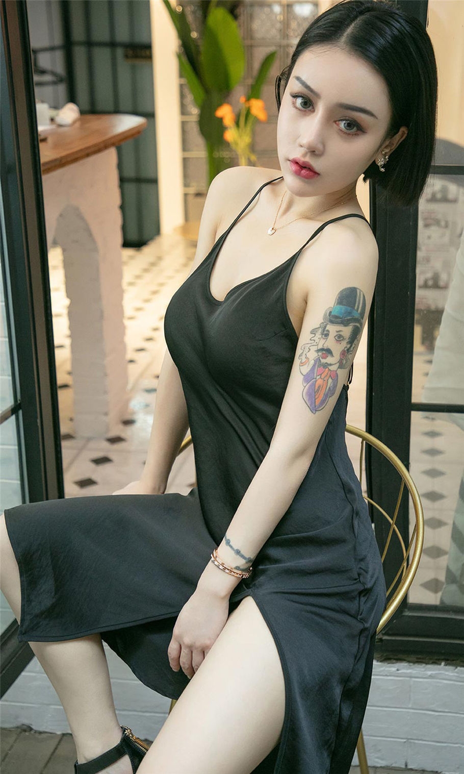 纹身美女陆梓琪西西人体艺术摄影图片