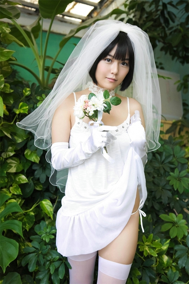 极品性感内衣女人伊唐みよ爆乳装婚纱写真