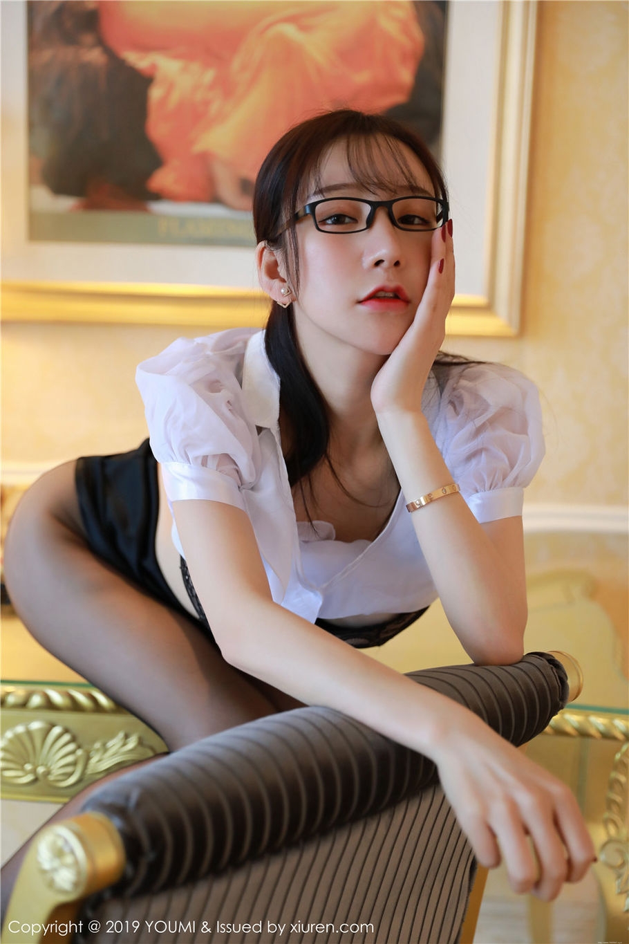 养眼秘书周于希Sandy丝袜美腿性感写真