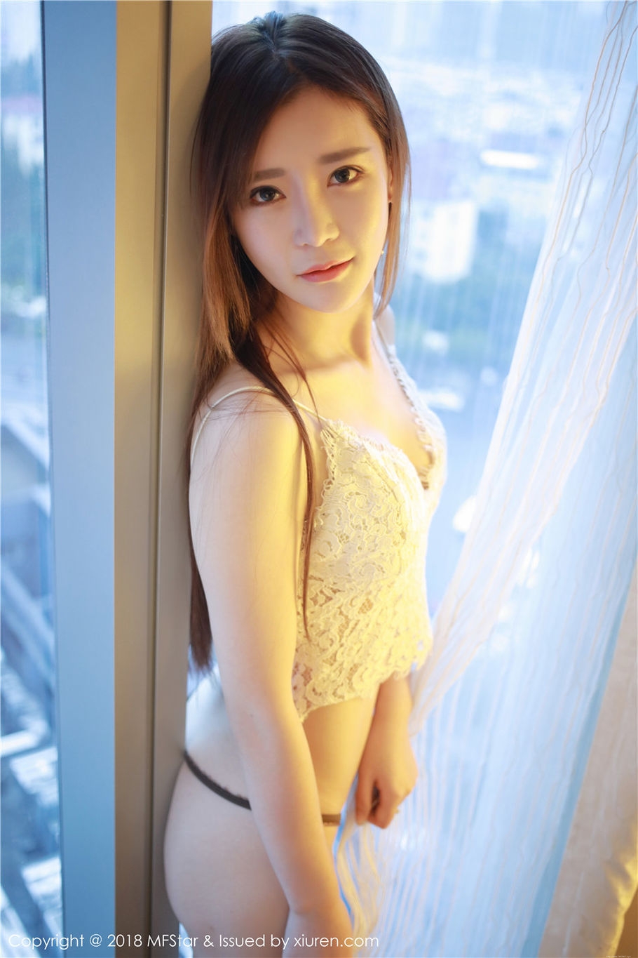 极品美女佟蔓baby情趣睡衣魅惑私拍写真