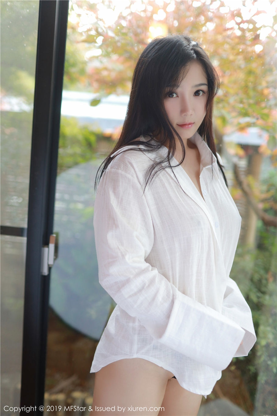 小清新美女徐微微mia诱惑美乳私房照