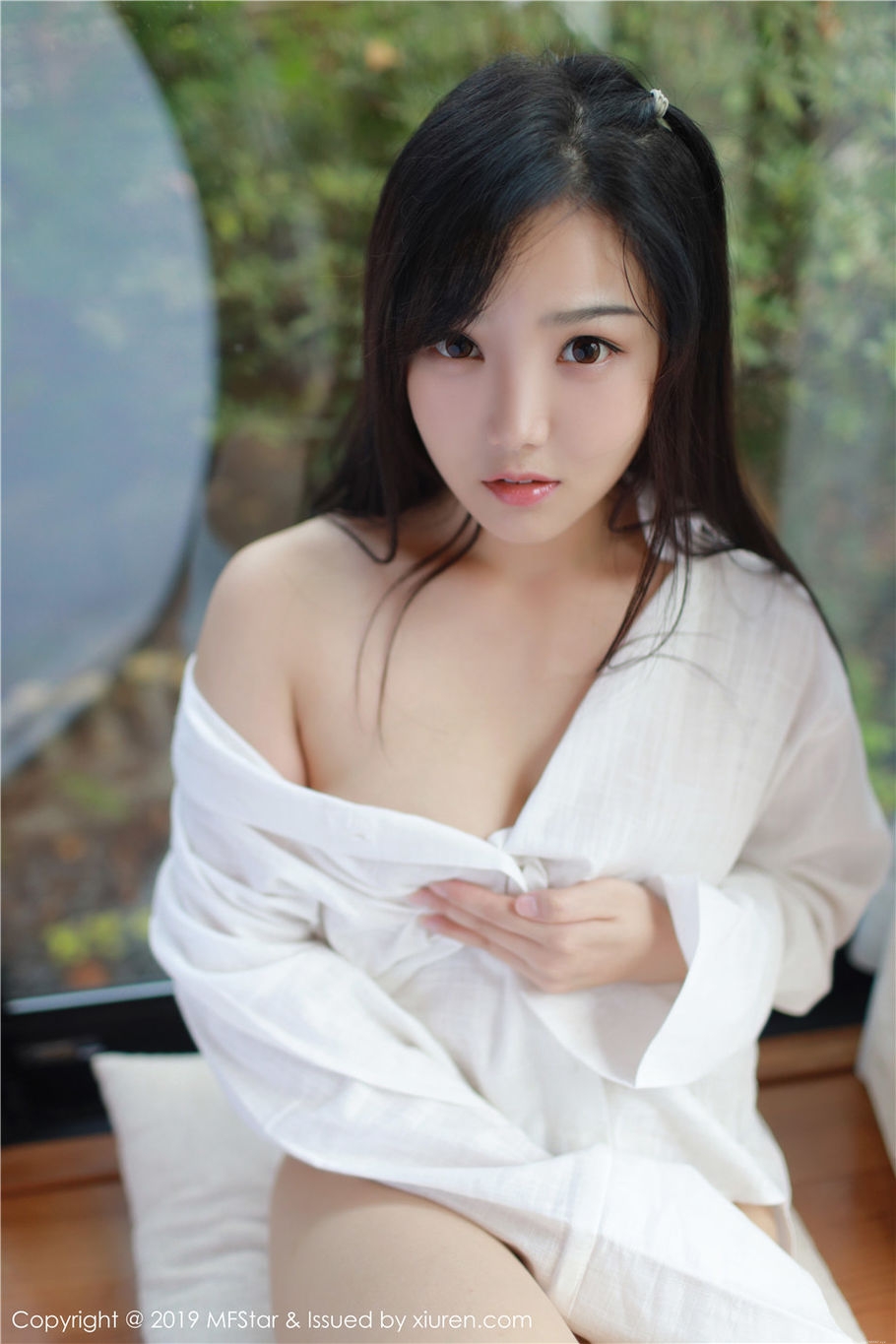 小清新美女徐微微mia诱惑美乳私房照