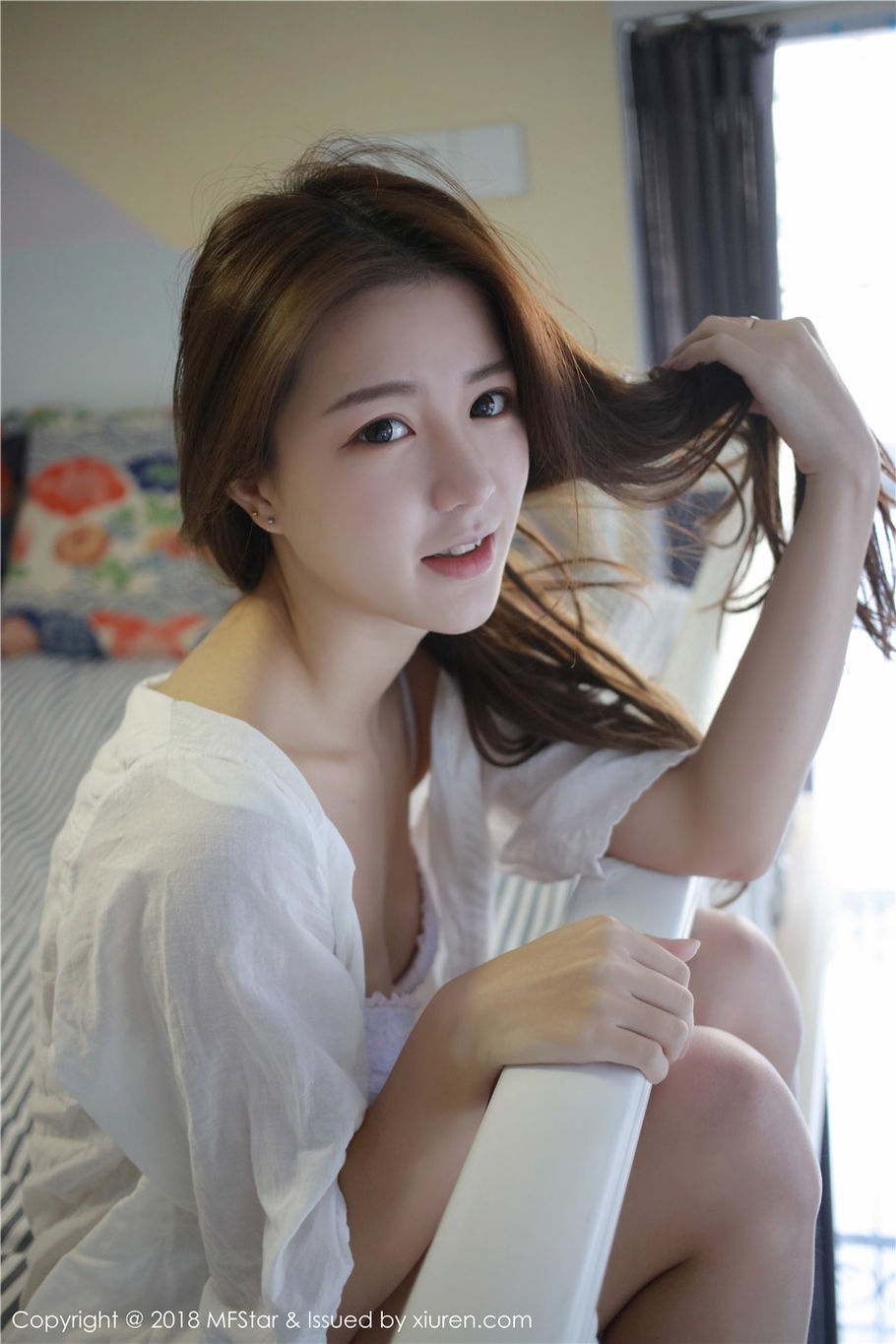 小清新美女卤蛋luna内衣唯美写真