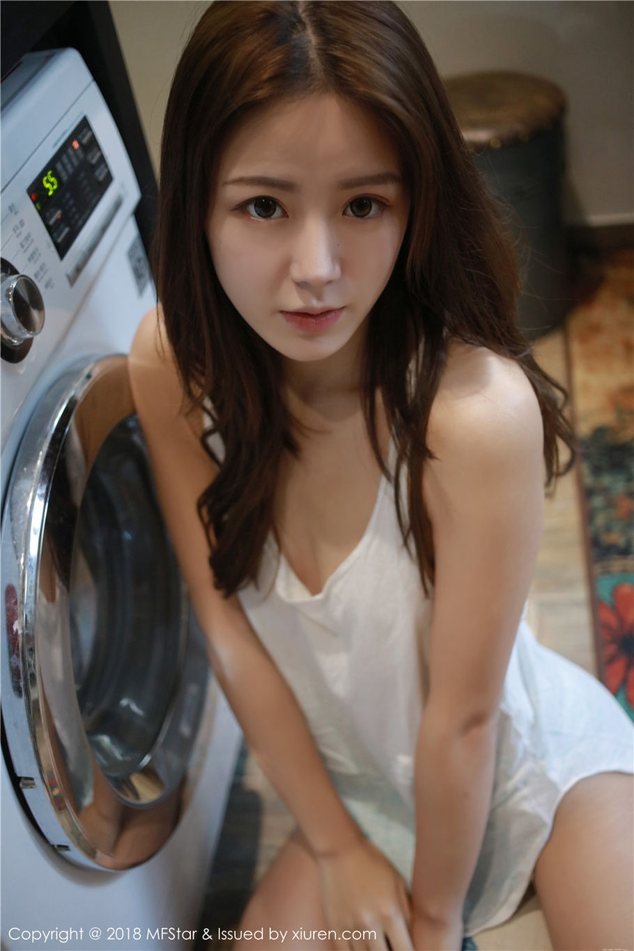 小清新美女卤蛋luna内衣唯美写真