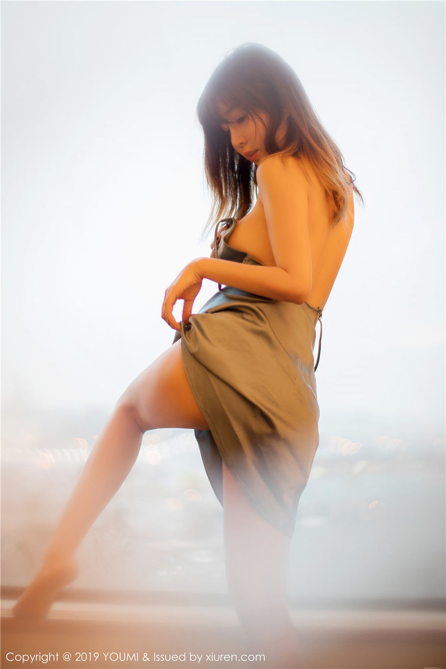 惊艳美女王雨纯超短裙美臀酥胸诱惑写真