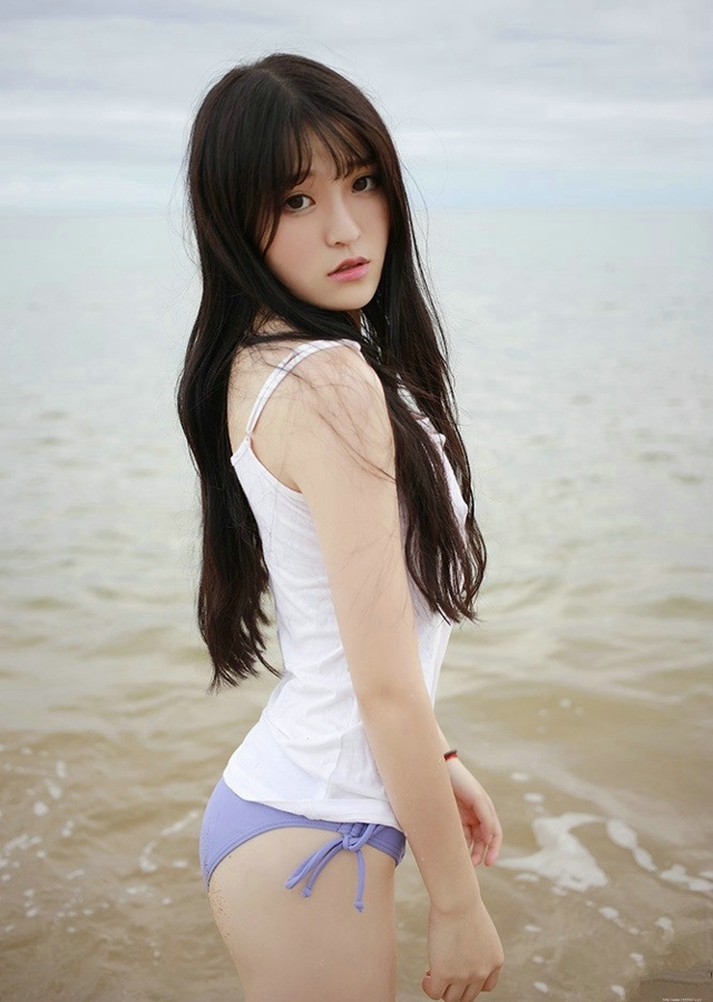 mm性感女神美腿翘臀大胆写真摄影图