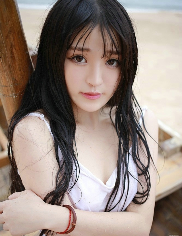 mm性感女神美腿翘臀大胆写真摄影图