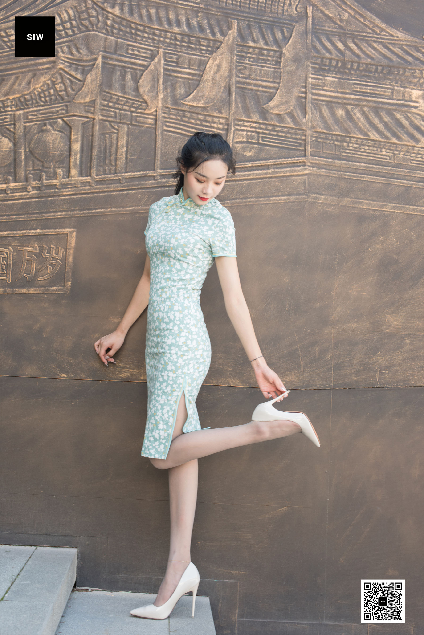 乐饮《国楼旗袍》 [斯文传媒SIW] 写真集