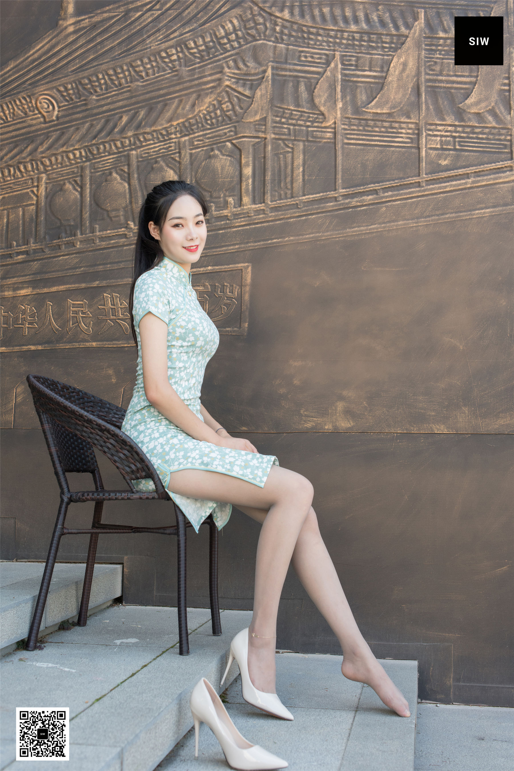 乐饮《国楼旗袍》 [斯文传媒SIW] 写真集