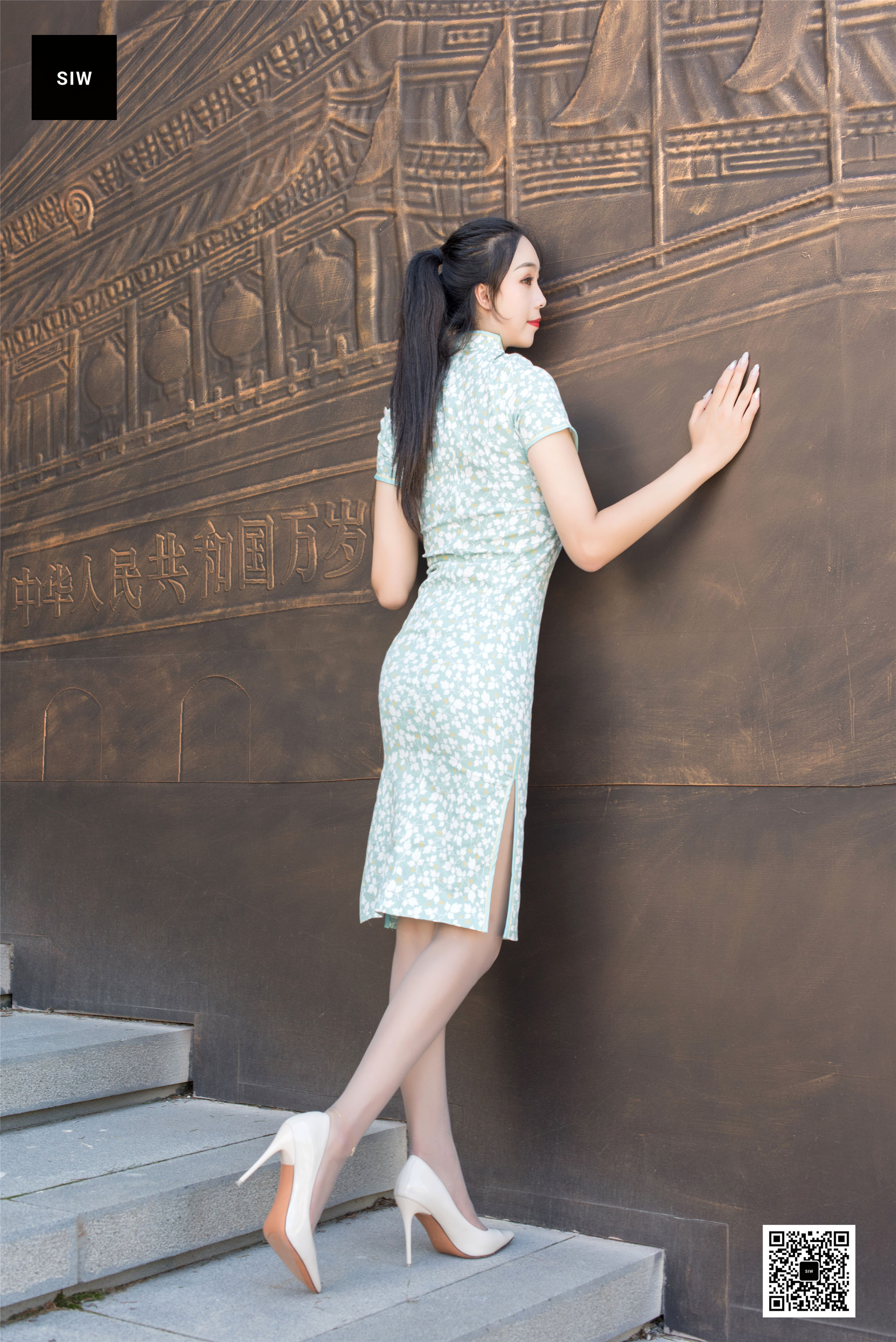 乐饮《国楼旗袍》 [斯文传媒SIW] 写真集