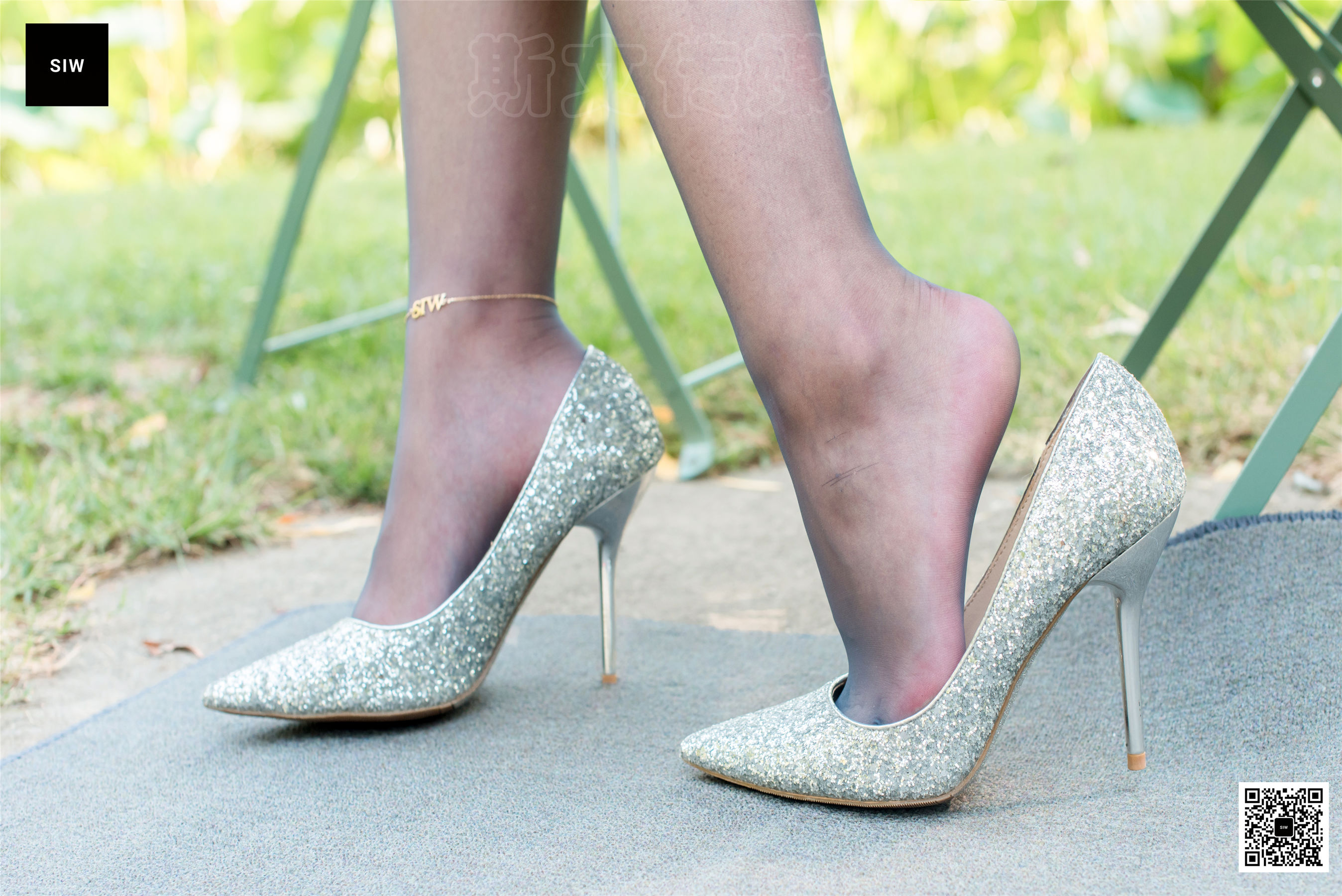 龙哥《荷塘花裙》 [斯文传媒SIW] 写真集