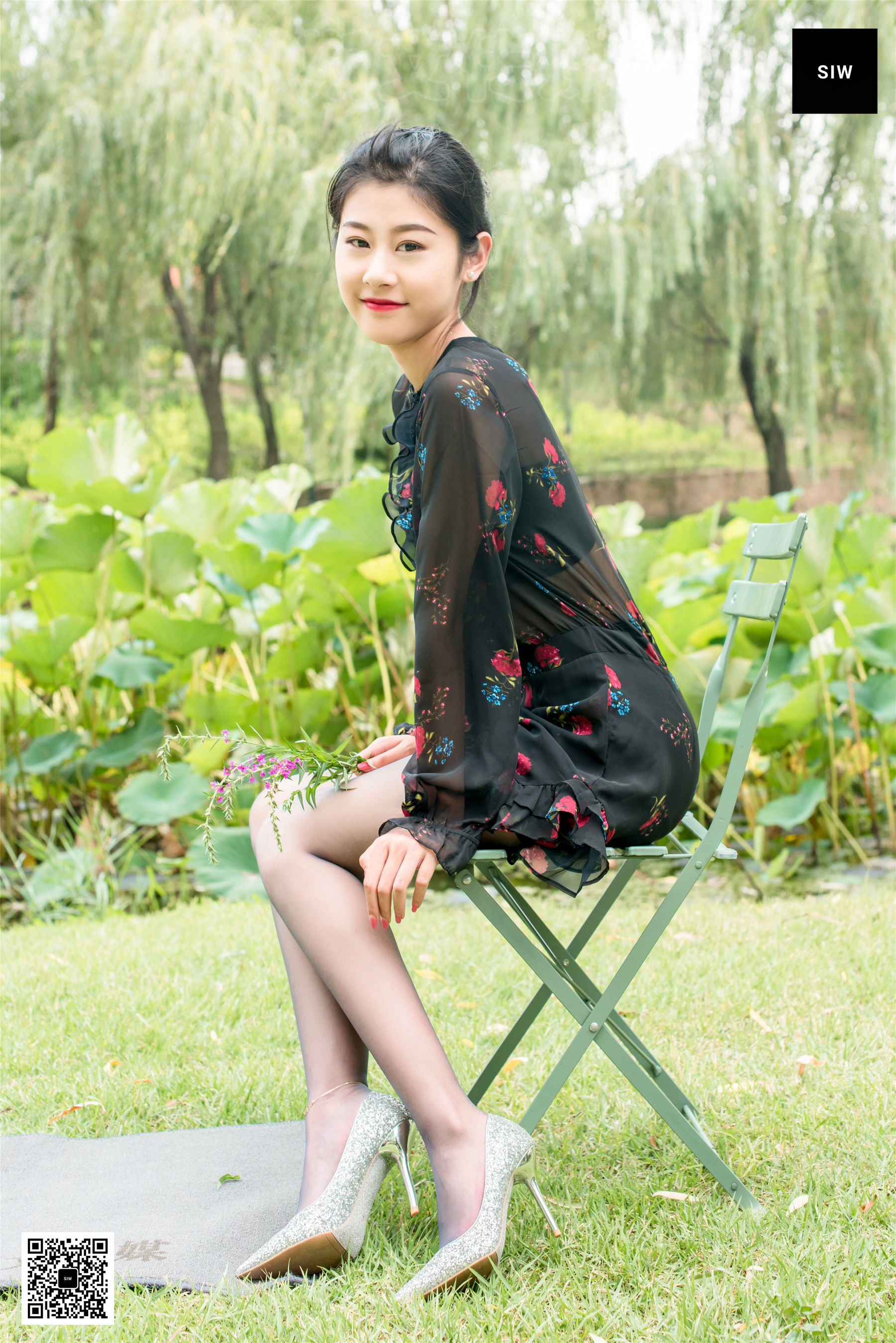 龙哥《荷塘花裙》 [斯文传媒SIW] 写真集