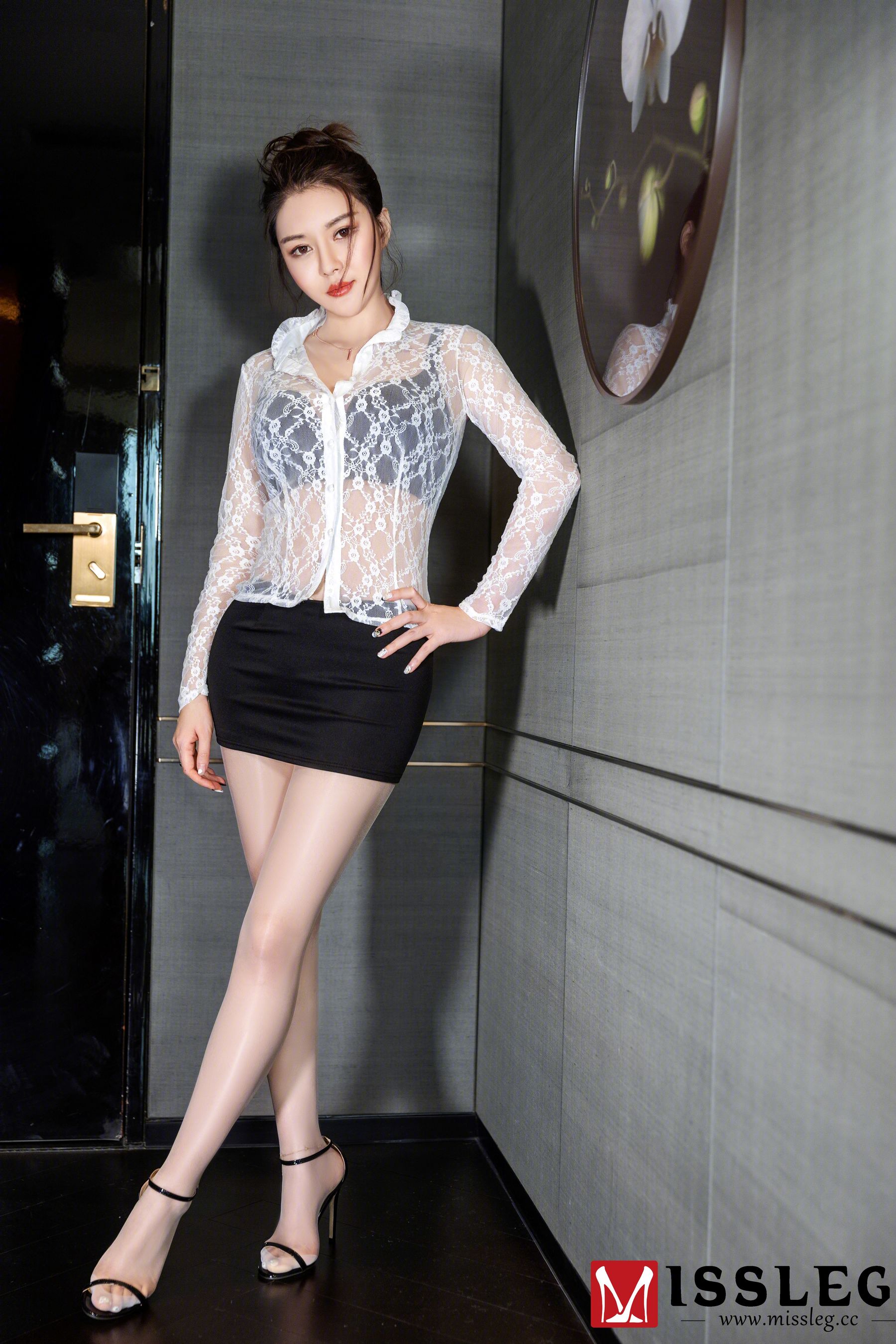 廿十 《熨丝》[蜜丝MISSLEG] N013 写真集