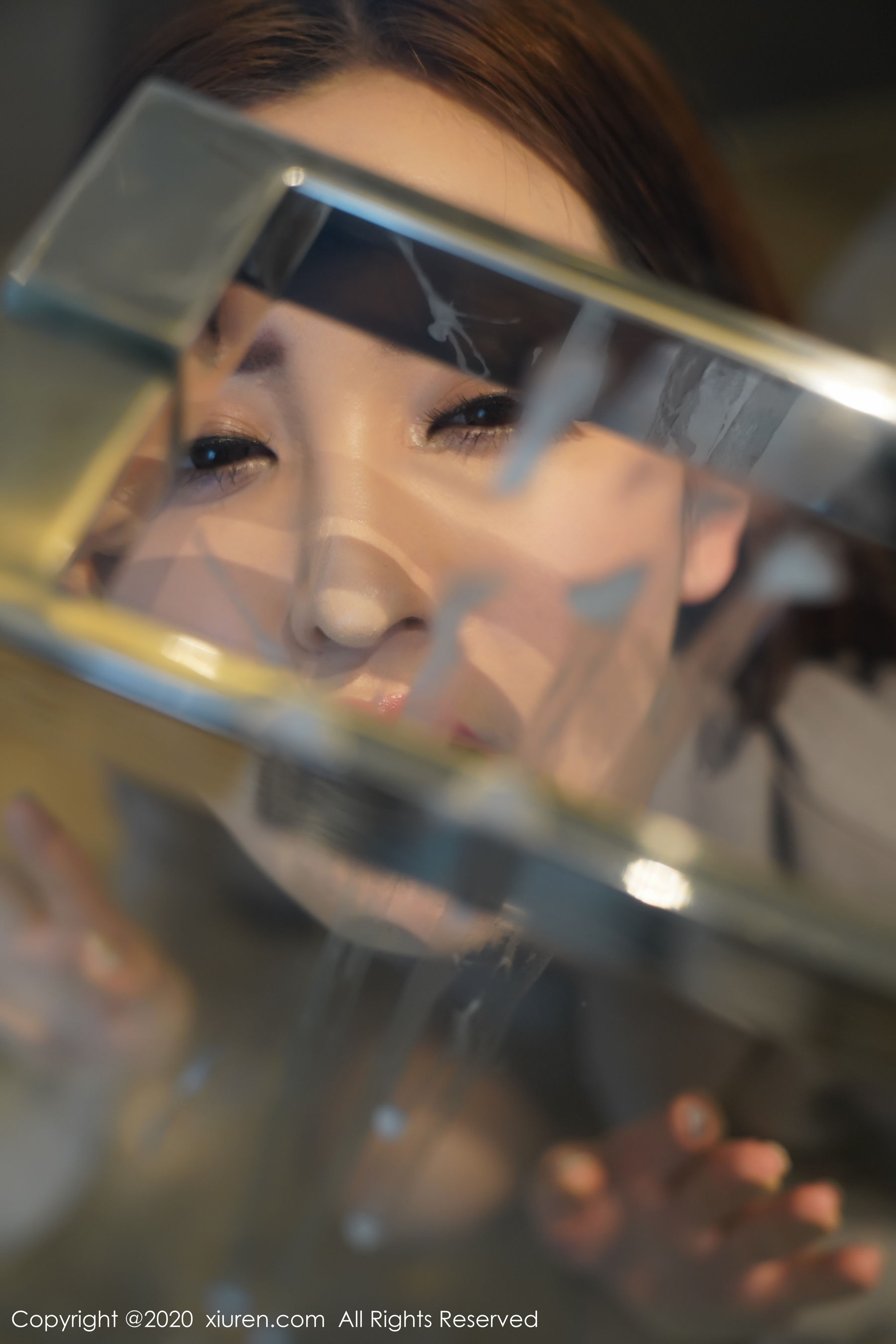 [秀人XIUREN] No.2072 沈梦瑶 《职场制服OL》 写真集