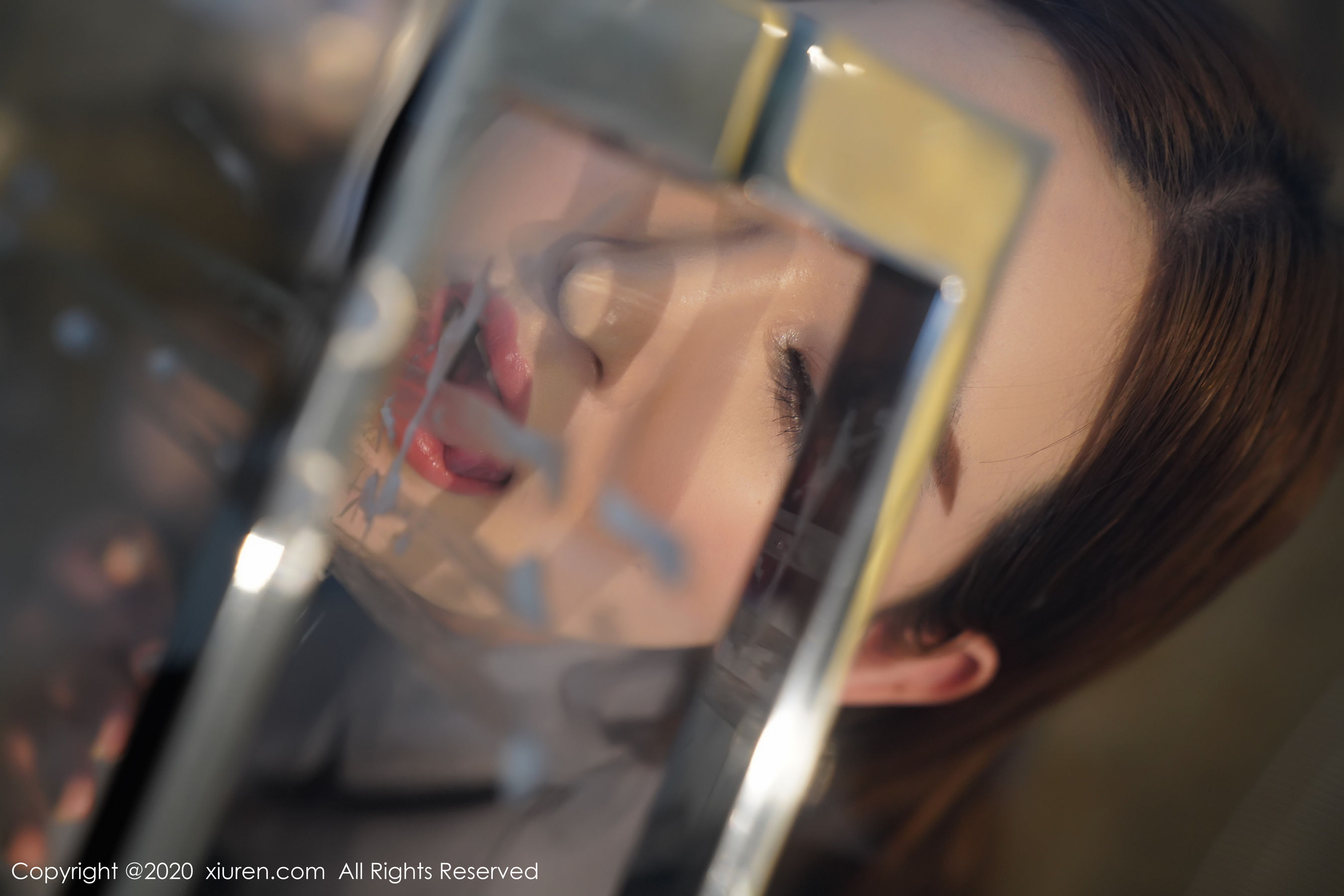 [秀人XIUREN] No.2072 沈梦瑶 《职场制服OL》 写真集