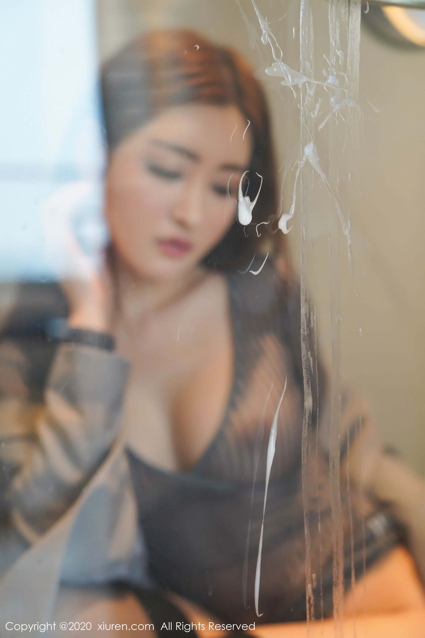 [秀人XIUREN] No.2072 沈梦瑶 《职场制服OL》 写真集