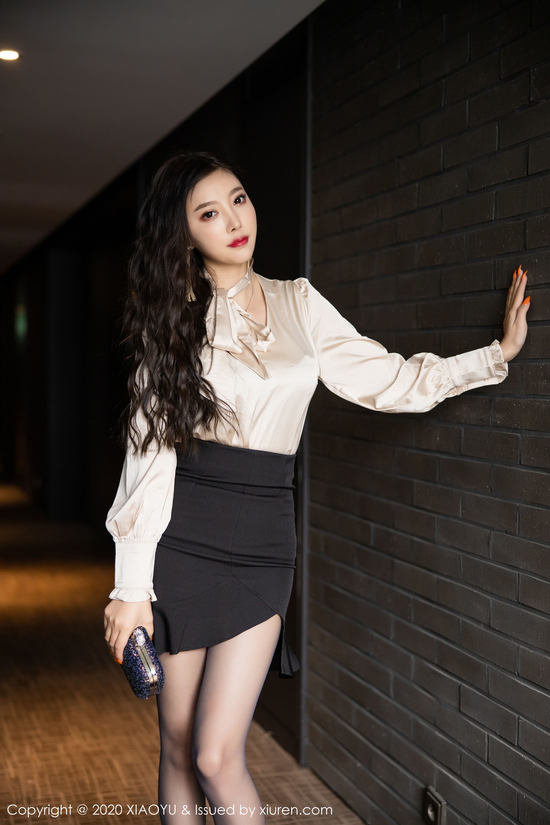 [语画界XIAOYU] Vol.263 杨晨晨sugar 《极致黑丝美腿魅惑》 写真集