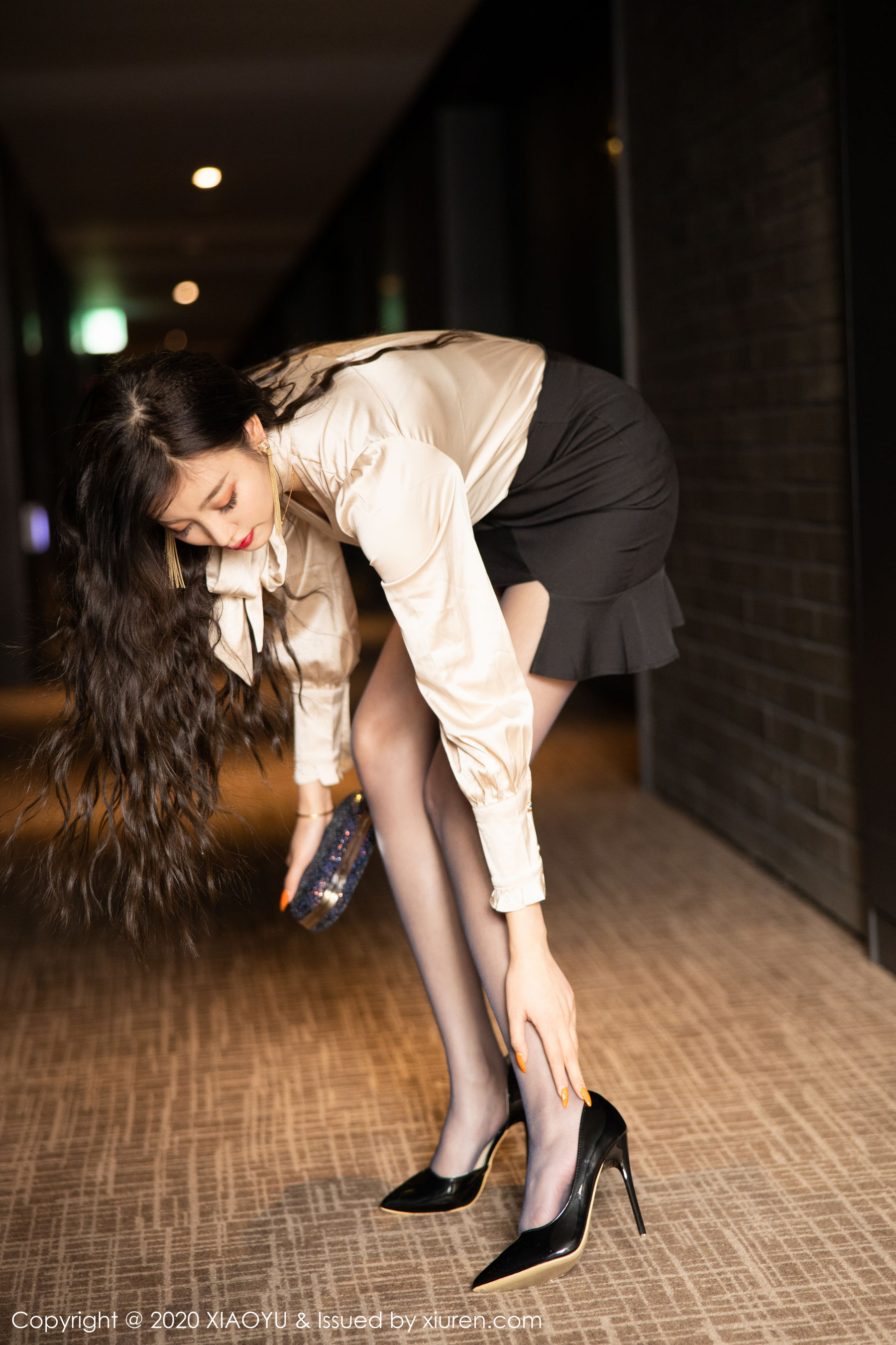 [语画界XIAOYU] Vol.263 杨晨晨sugar 《极致黑丝美腿魅惑》 写真集