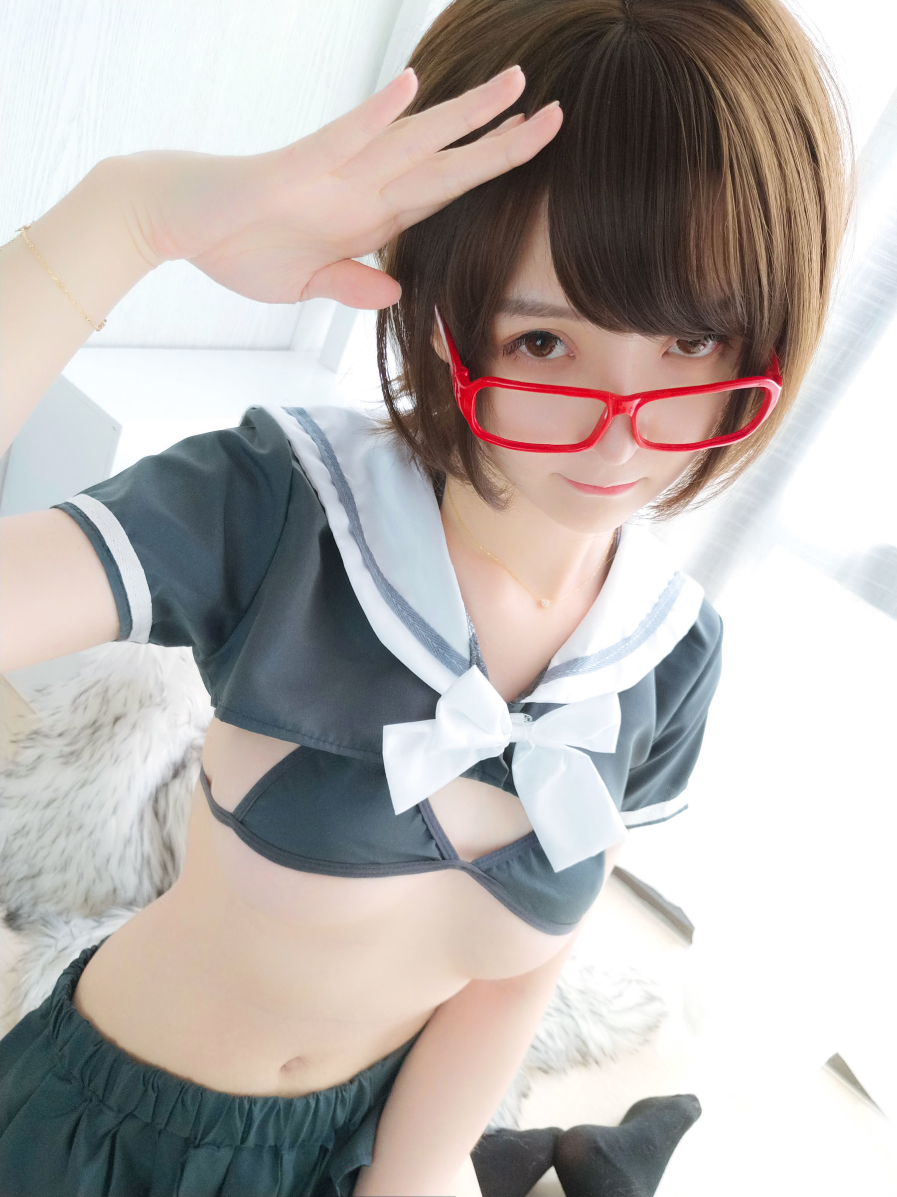 [网红Coser] 一小央泽 《早安学妹》 写真集