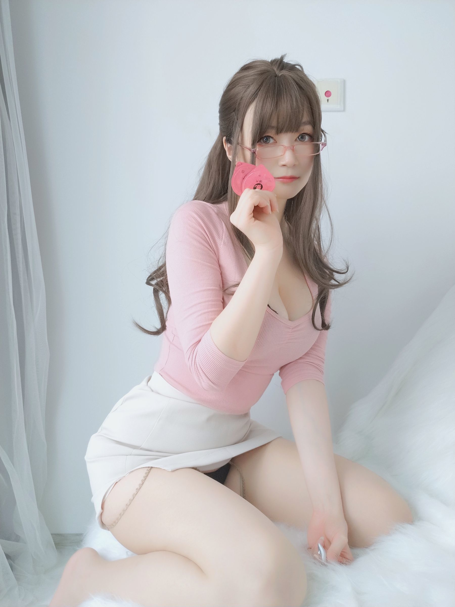 Coser小姐姐白银81 《甜美后辈》 写真集