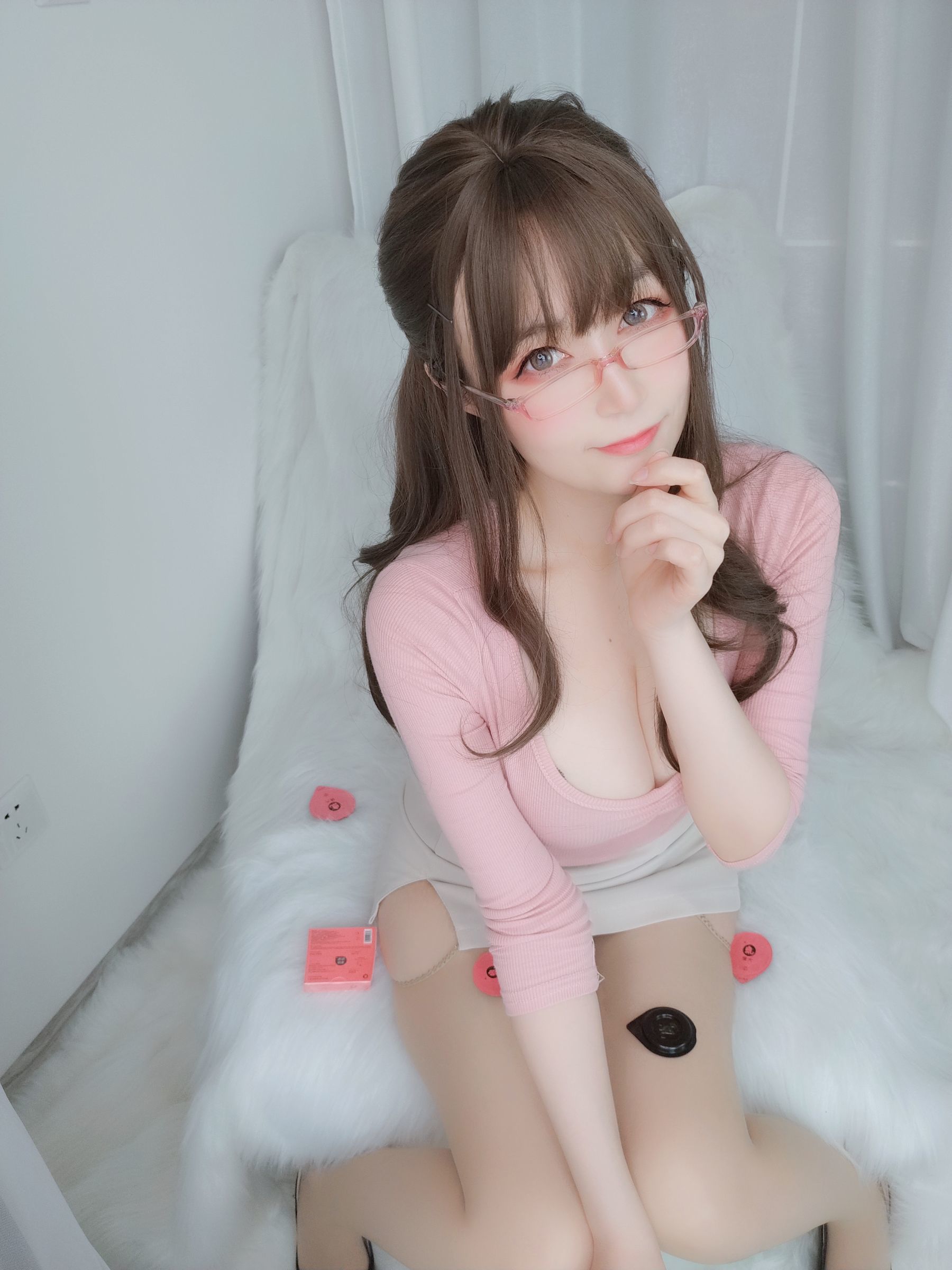 Coser小姐姐白银81 《甜美后辈》 写真集