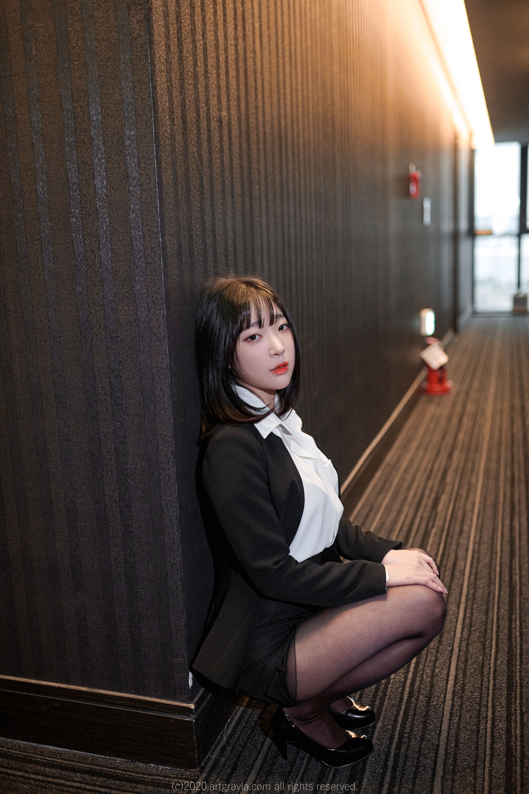 姜仁卿 《黑丝女秘书》 [ARTGRAVIA] VOL.147 写真集