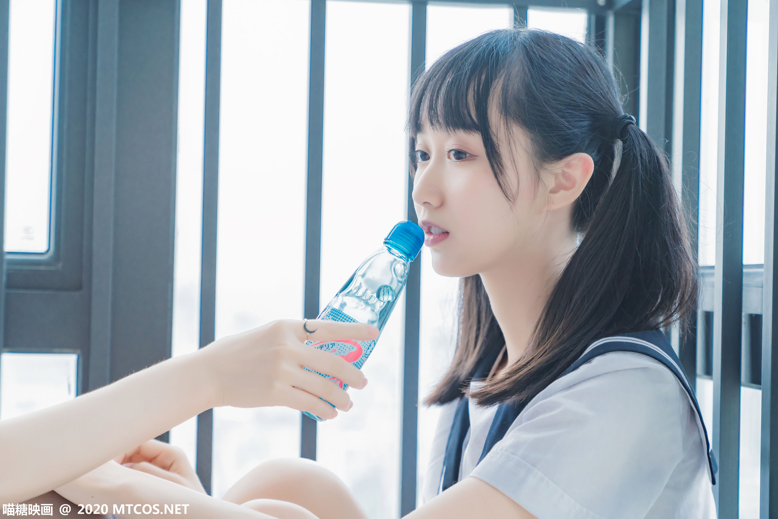 [喵糖映画] JKL.014 《她・JK制服》 写真集