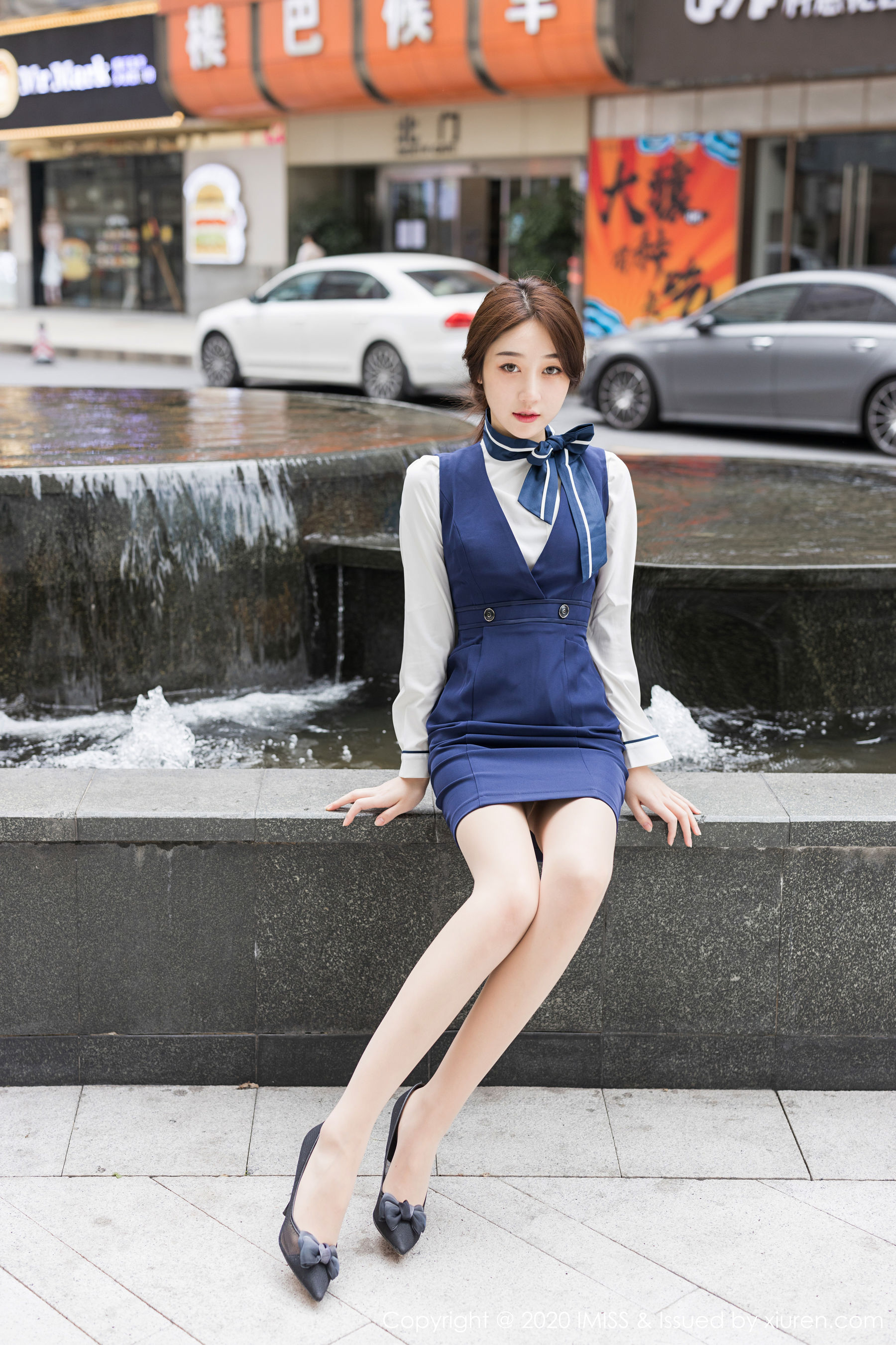 [爱蜜社IMiss] Vol.468 九月生_ 《职业制服丝袜美腿》 写真集