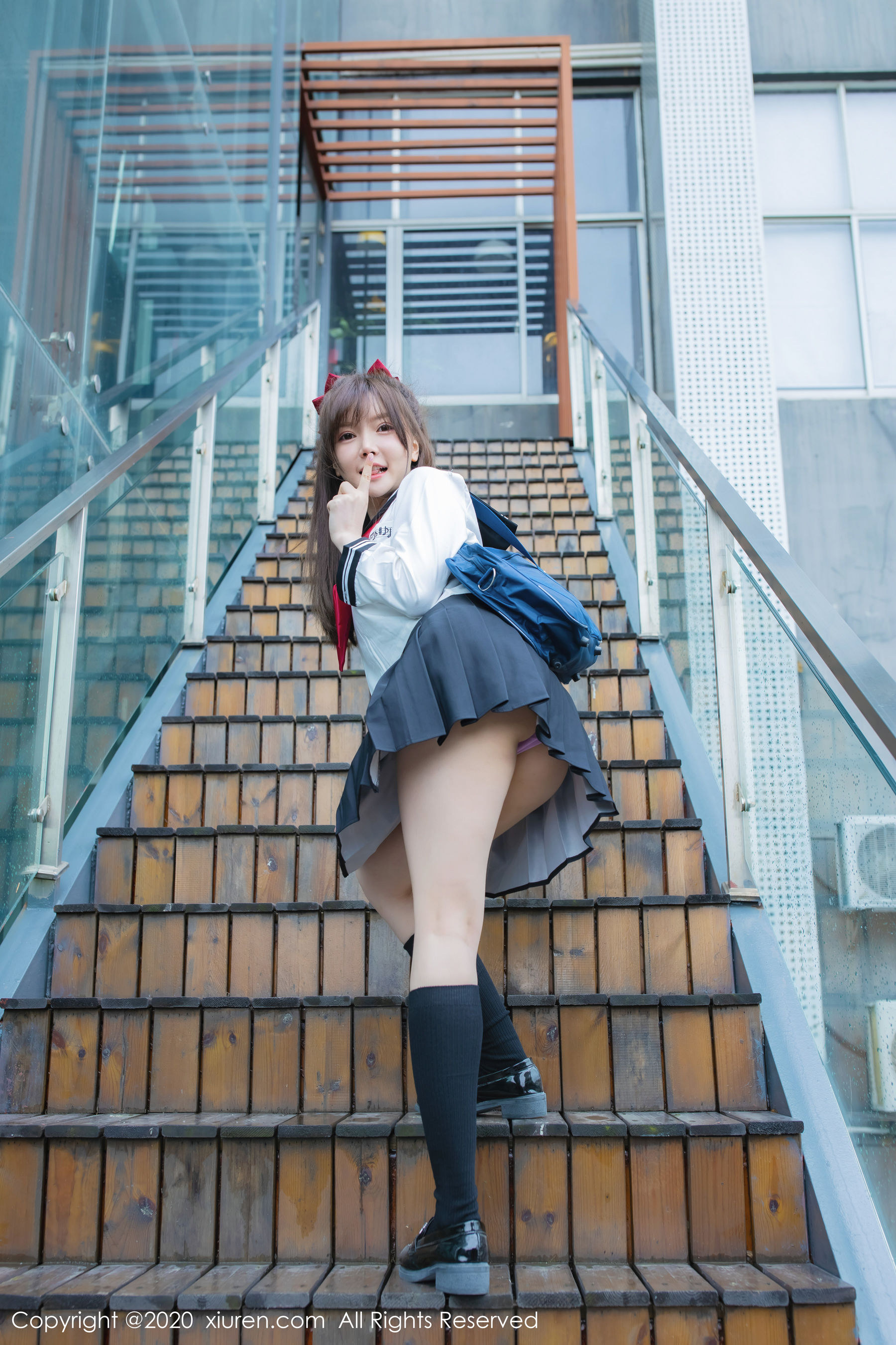 [秀人XiuRen] No.2193 糯美子Mini 《学生服主题》 写真集