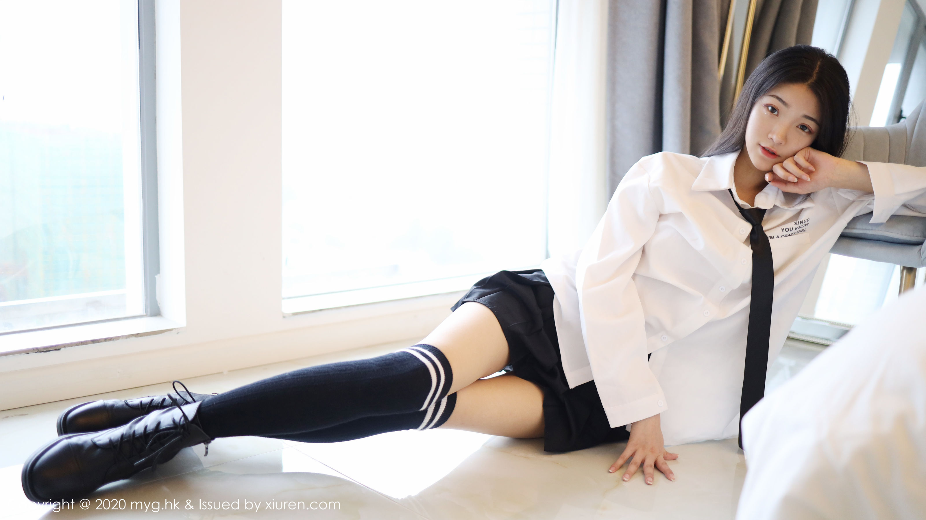 [美媛馆MyGirl] Vol.439 Laura张小妮 《经典的JK制服》 写真集