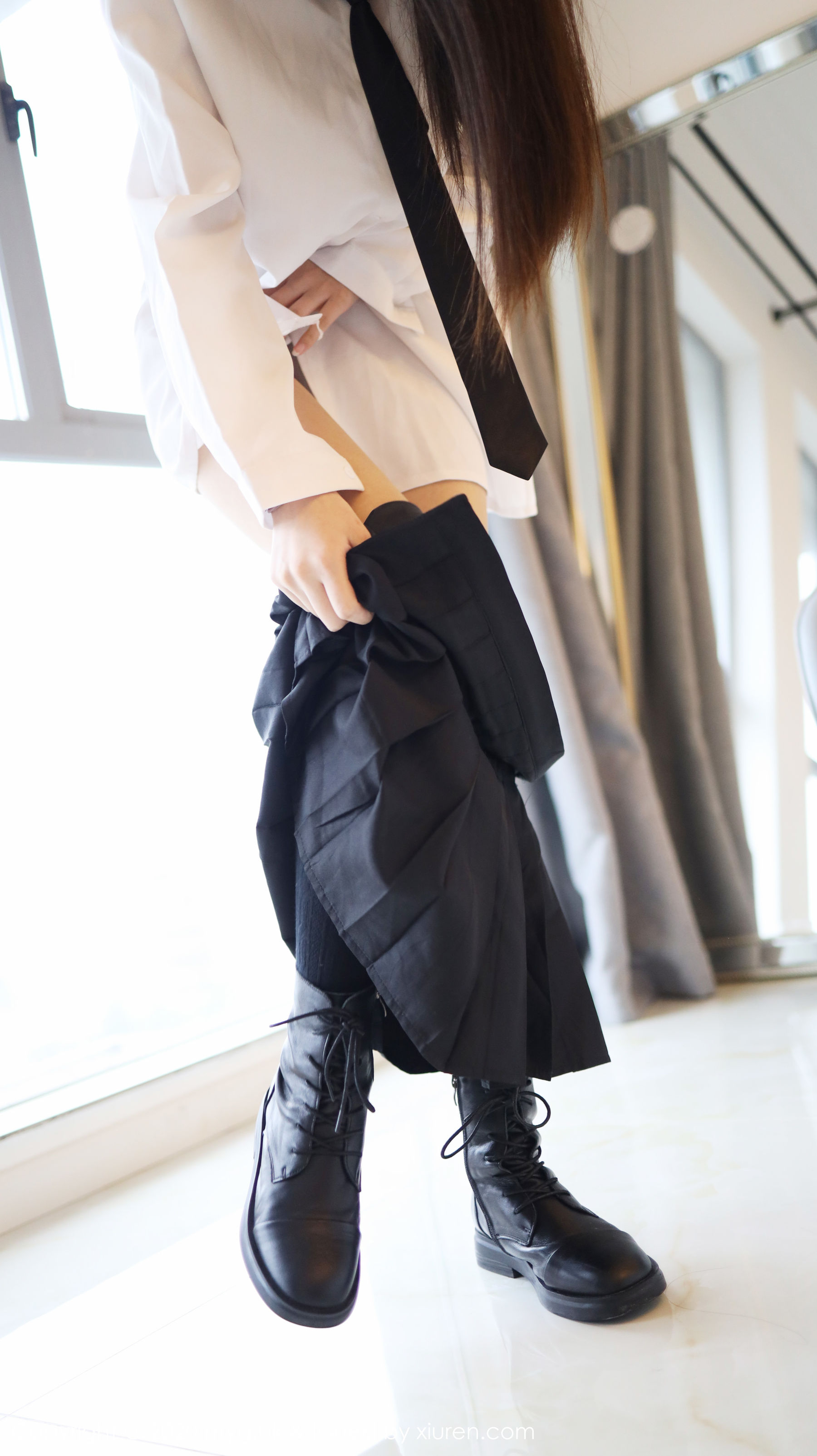 [美媛馆MyGirl] Vol.439 Laura张小妮 《经典的JK制服》 写真集