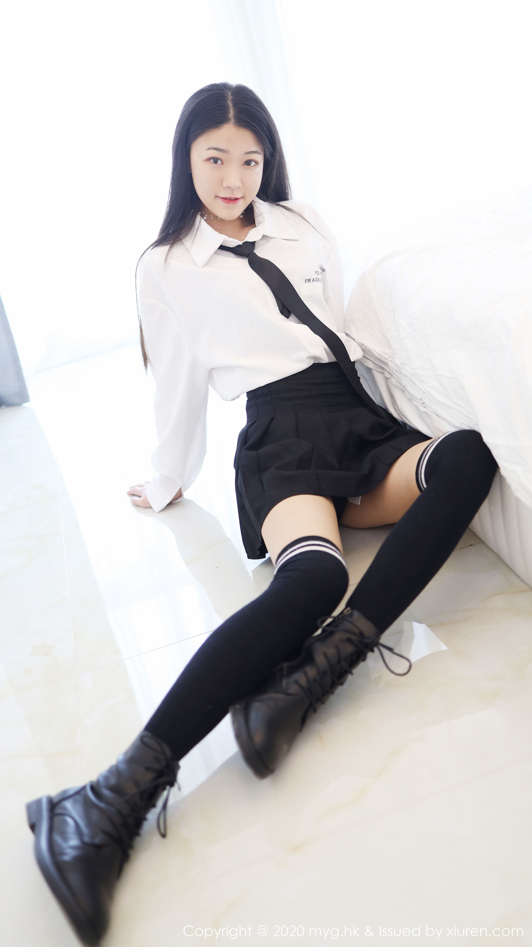 [美媛馆MyGirl] Vol.439 Laura张小妮 《经典的JK制服》 写真集