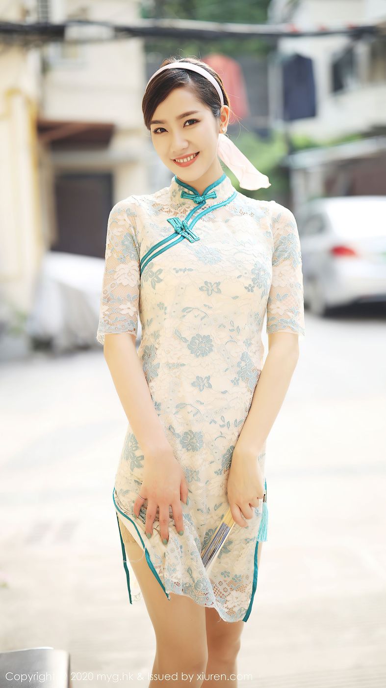 [MyGirl美媛馆] 美女模特方子萱韵味旗袍与现代丝袜古典风格写真 Vol.446