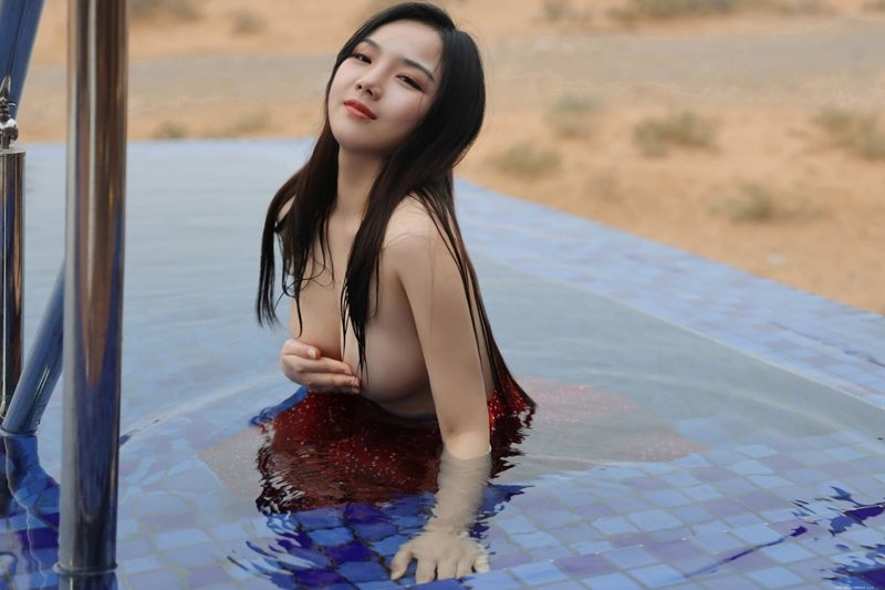 清秀美女徐微微真空上阵春光凸显