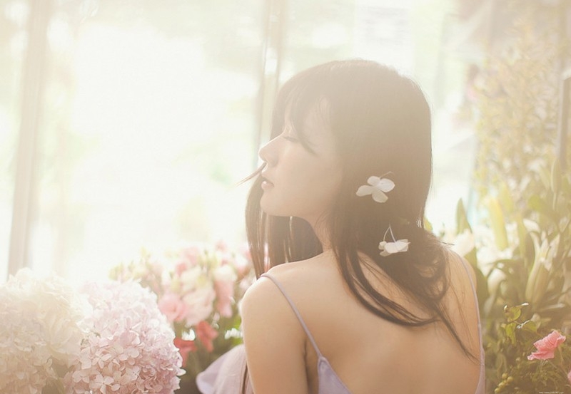 清纯养眼mm花房私照温暖人心写真10p