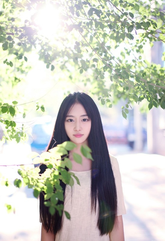 纯情优美长发mm夏天清新美丽写真10p
