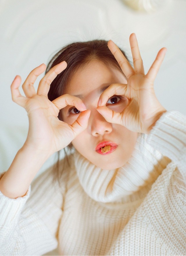 非主流阳光少女明媚娇艳可人私拍