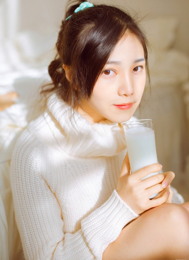 非主流阳光少女明媚娇艳可人私拍