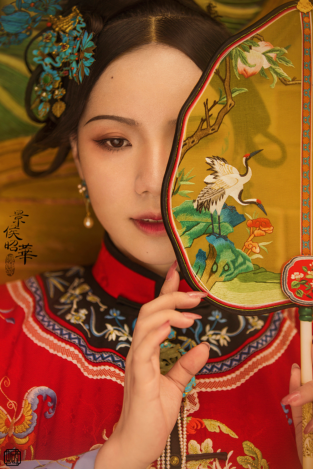 温婉大气的红妆美女复古汉服图片