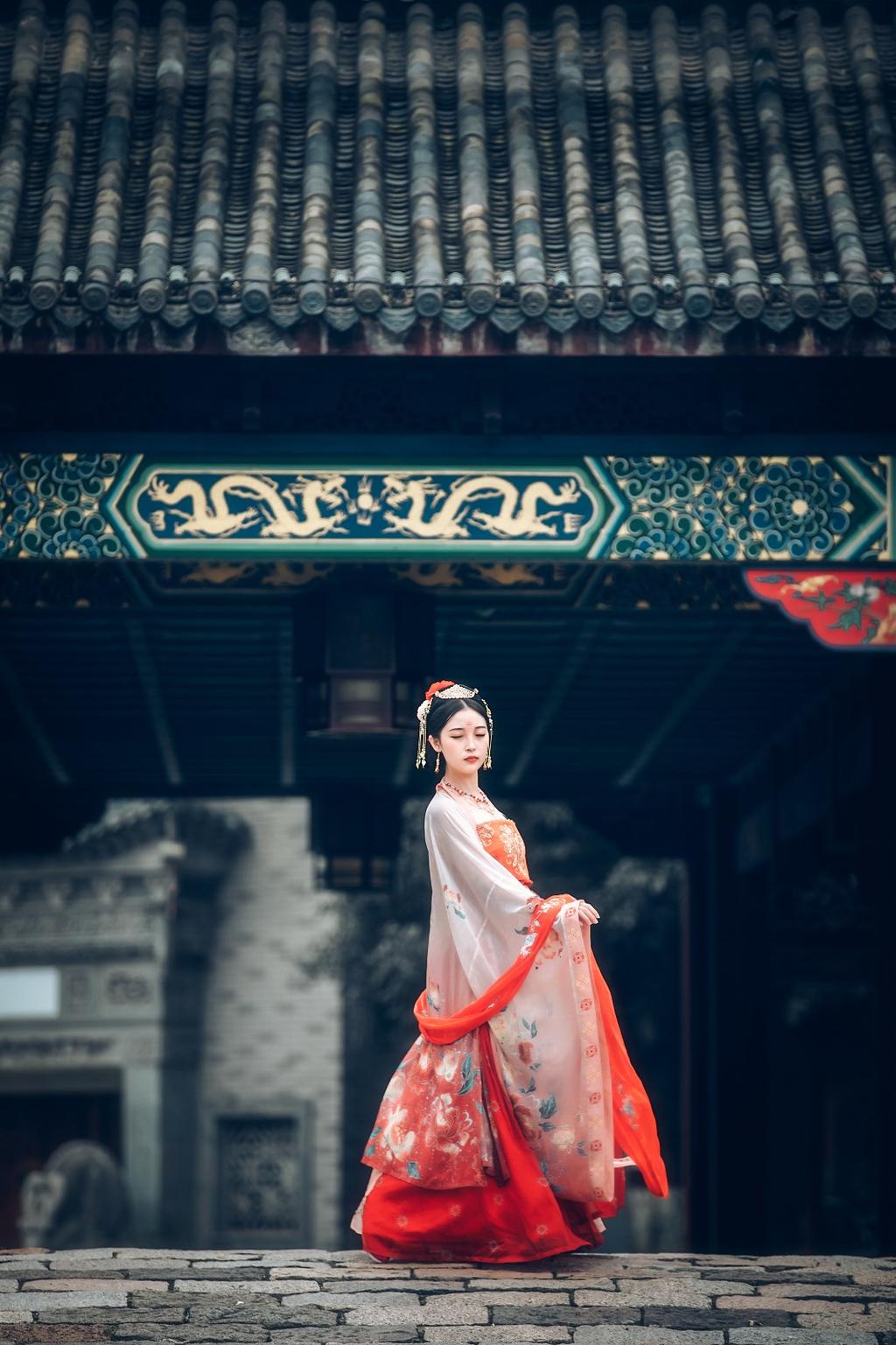 优雅汉服美人养眼古风摄影图片