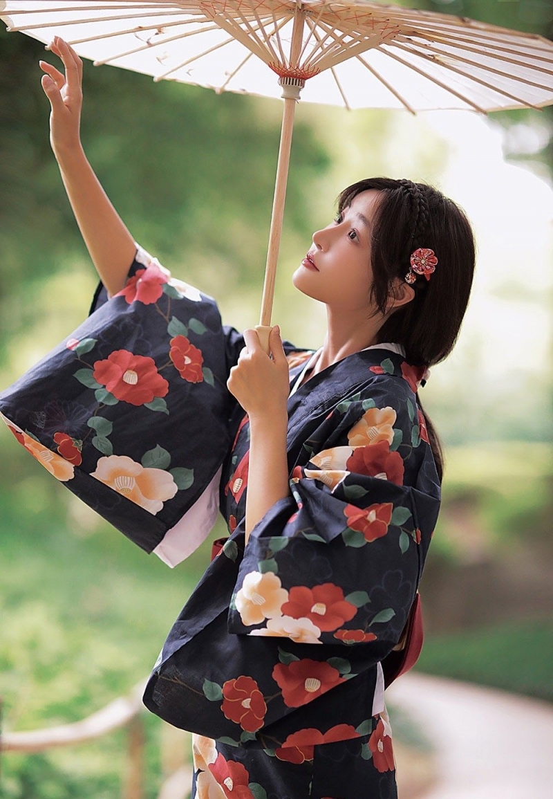 温婉和服妹子气质柔和古风摄影