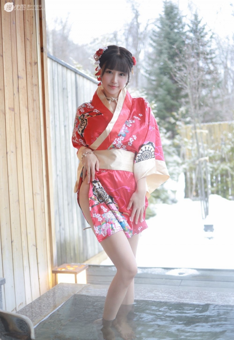 温泉和服美女尽显湿身诱惑写真