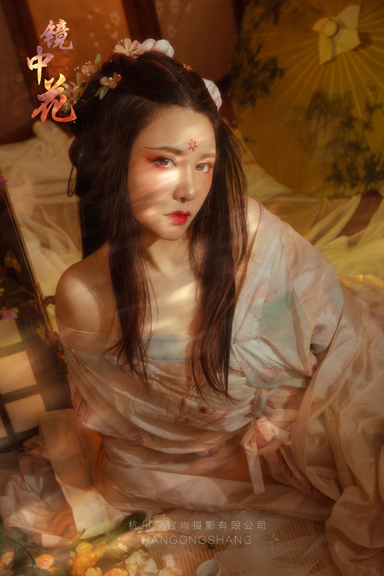 多情美人衣衫凌乱妩媚古装摄影