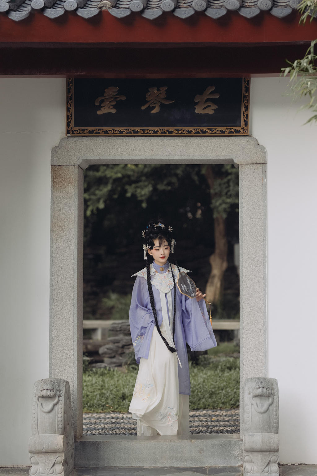 古装美人温柔大方养眼古风摄影