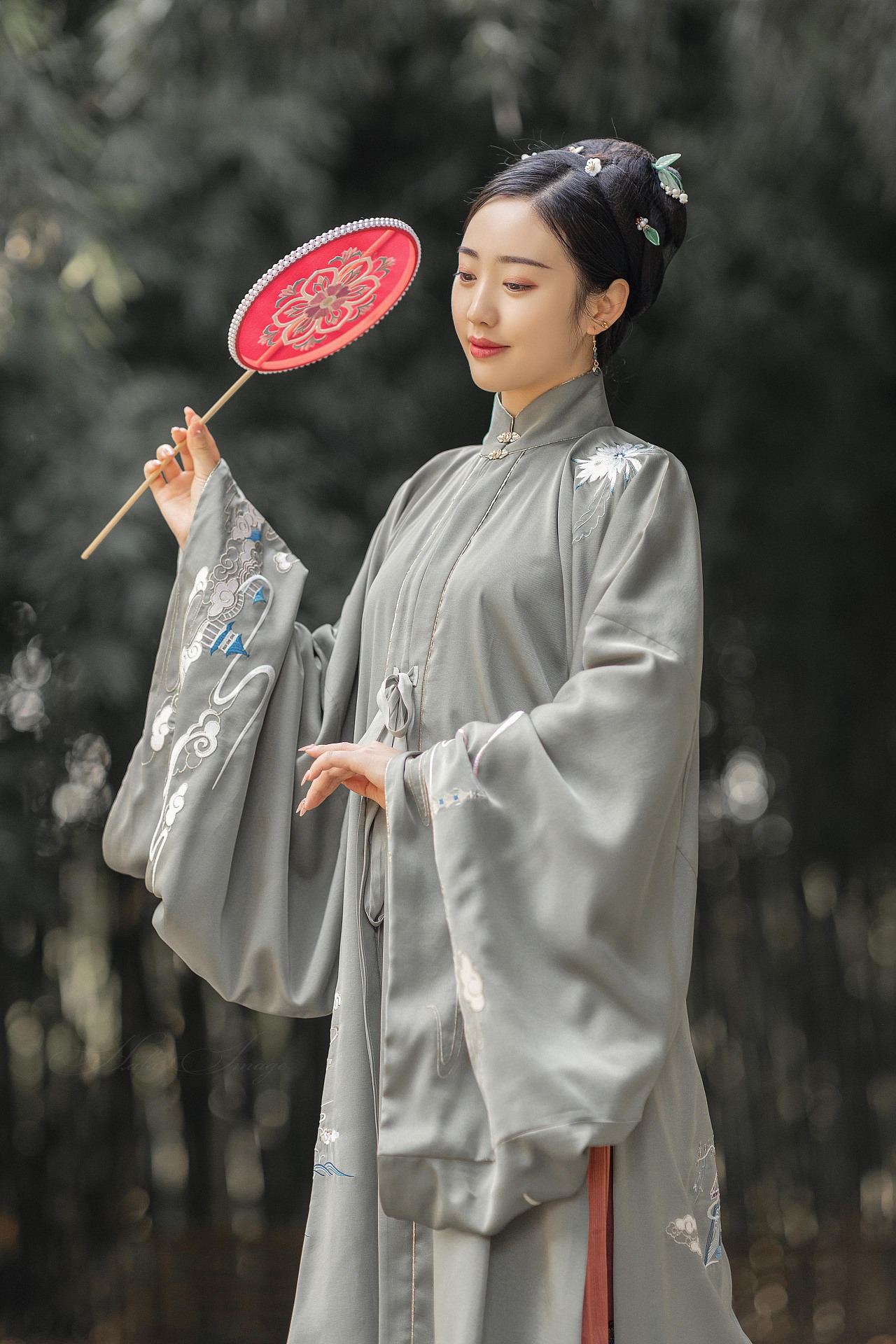 古装美人娇羞明媚唯美古风摄影