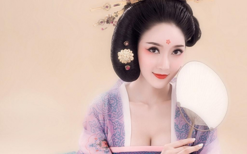唐代古装美女高贵美艳摄影写真