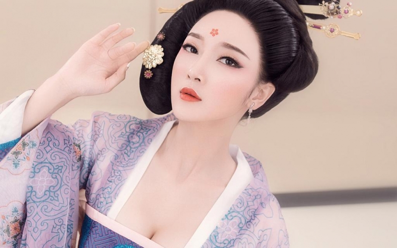 唐代古装美女高贵美艳摄影写真